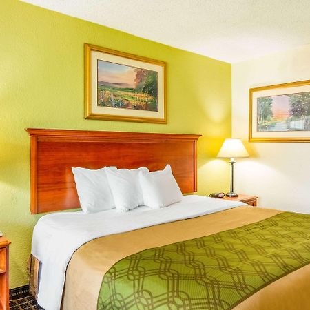 Rodeway Inn Central Ричмънд Екстериор снимка