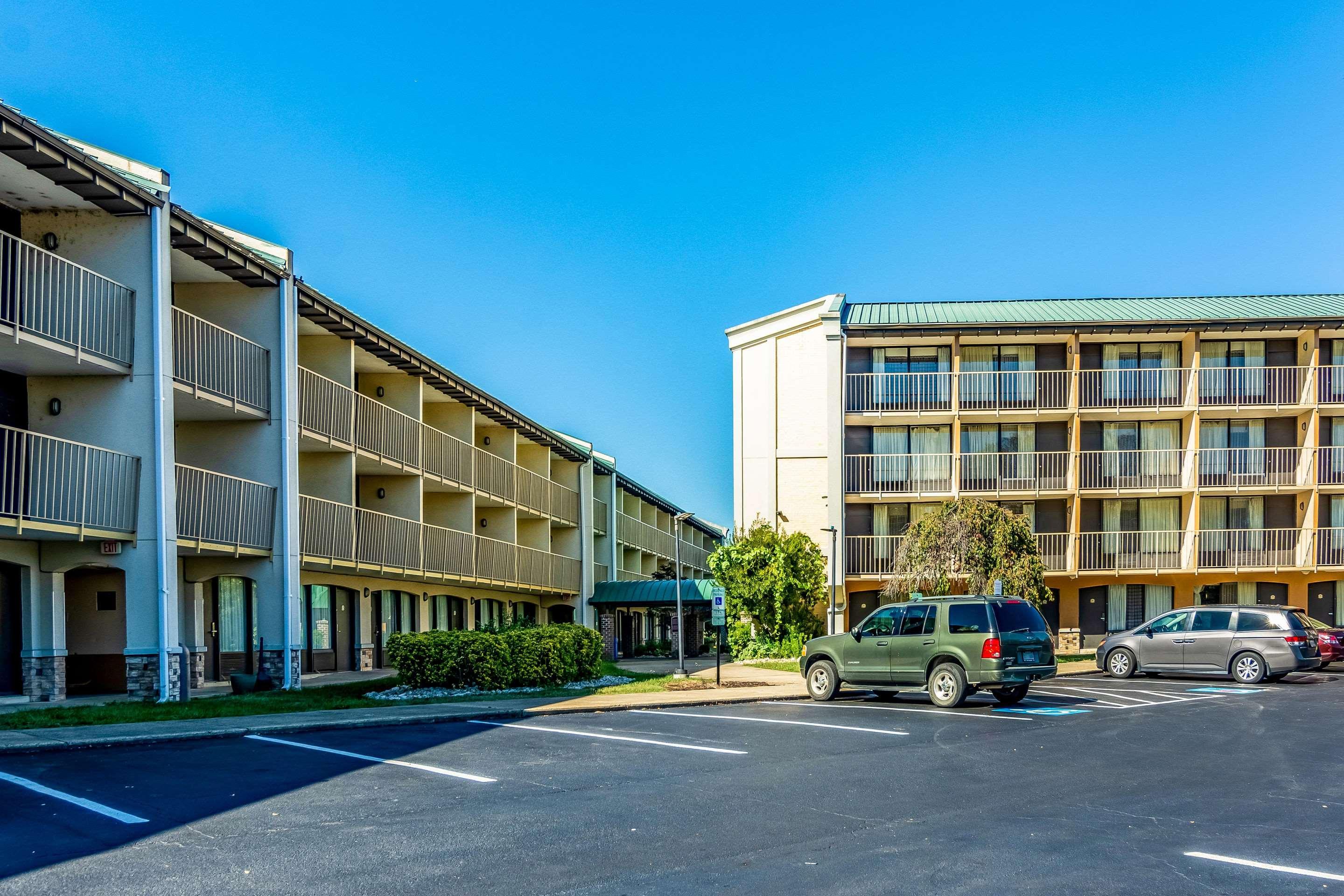 Rodeway Inn Central Ричмънд Екстериор снимка